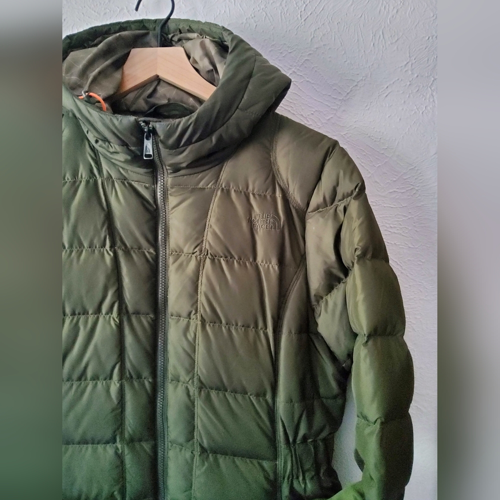 SALE!! -- NORTH FACE Women's Army Green Goose Down Hooded Puffer Coat Sz. L